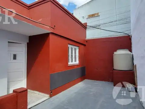 Venta en block de 2 ph en Lanús oeste-ideal inversión -