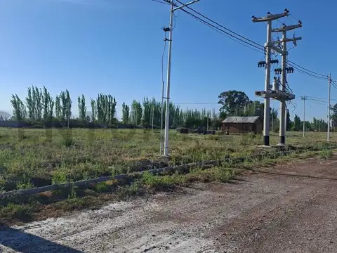 2 de mayo 9500, Piso 0