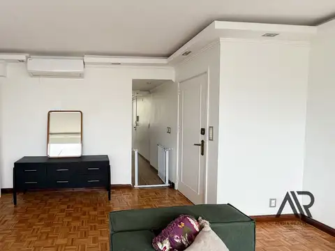 Departamento en Alquiler con 1 cocheras
