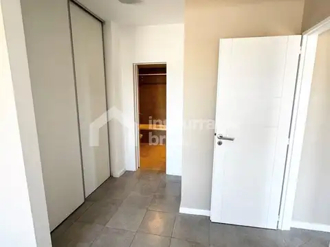 Departamento en Alquiler con 1 cocheras