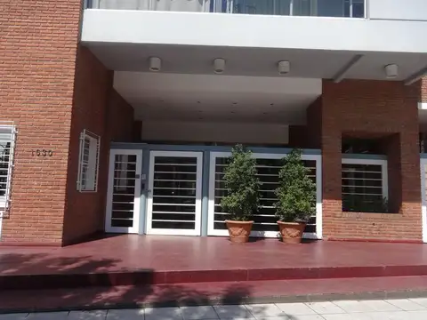 Departamento de 3 amb. en venta con cochera cubierta y baulera en Complejo Ventanas 2000, Beccar.