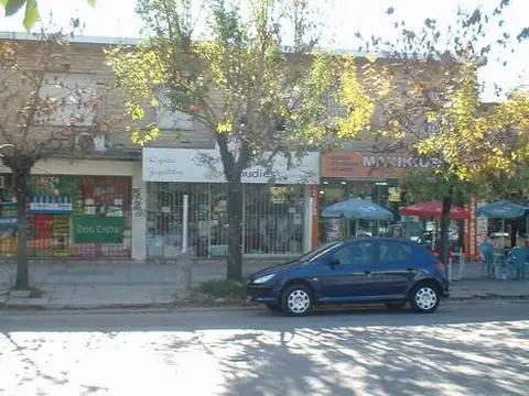 Lamadrid 601, PA "2", Escobar