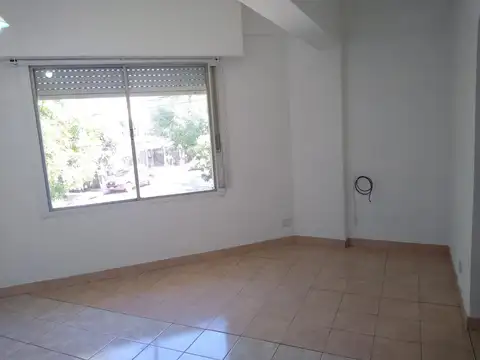 Local en Venta 40 años