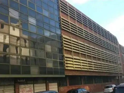 Cochera en venta - 12Mts2 - Avellaneda