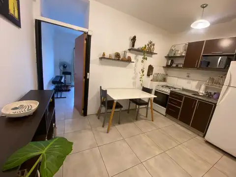 VENTA MONOAMBEINTE DIVIDIDO CON BALCÓN CON SUM Y PARRILLA