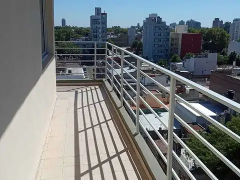 Departamento en Alquiler en Luis Agote, $ 390.000