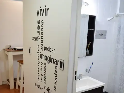 PRECIOSO MONOAMBIENTE CON BALCON LISTO PARA AIRBNB