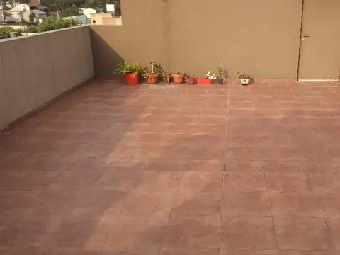 Departamento en Venta con 1 cochera