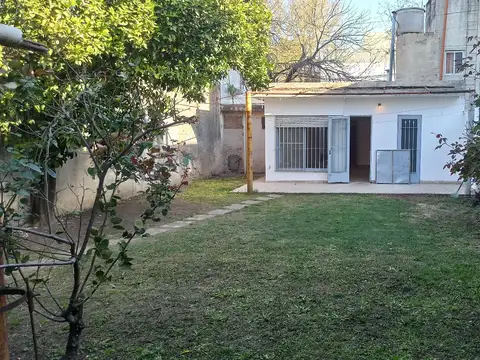 Terreno en Refinerías 244 m2