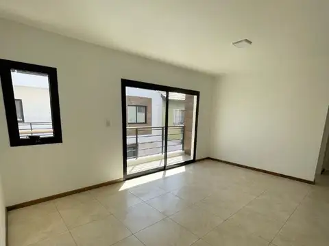 Departamento en Venta en Bernal Oeste, USD 58.000