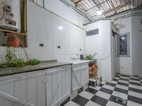 Depto Tipo Casa en Venta de 8 dormitorios