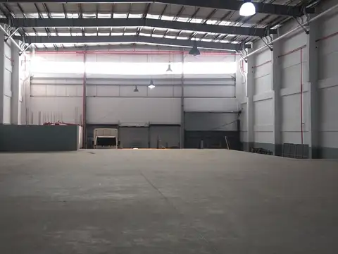 Galpon en Alquiler 26,50  mts Frente