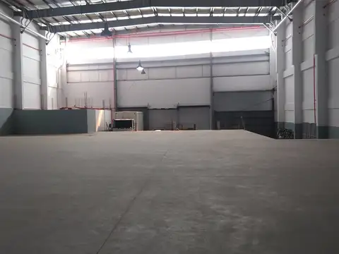 Galpon en Alquiler 56,50  mts Fondo
