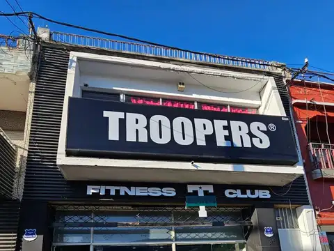 CASA Y LOCAL EN VENTA