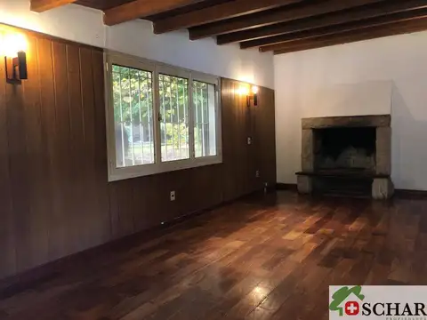 Casa 2 ambientes con 1 baño