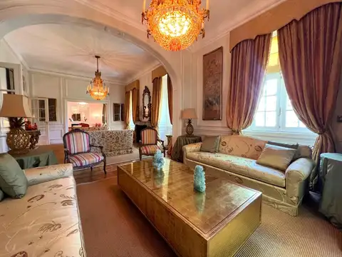 Departamento 5 ambientes con 4 baños