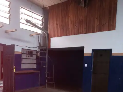 Galpon en Alquiler en Lomas Del Mirador, $ 800.000