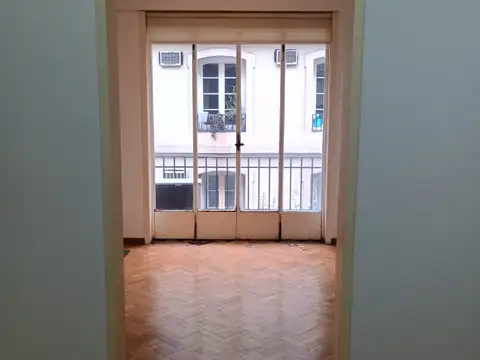 Tucumán 900, Piso 4