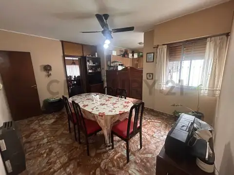 Venta de Casa de 3 Dormitorios en Parque San Martin - La Plata