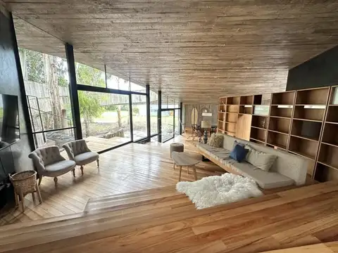 Casa en Alquiler Temporal de 4 dormitorios