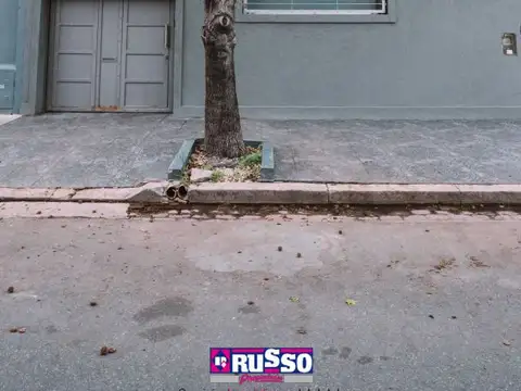 Venta de Casa 3 Ambientes - Mataderos