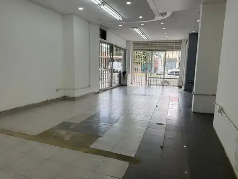 Local en Alquiler en General San Martin, $ 800.000