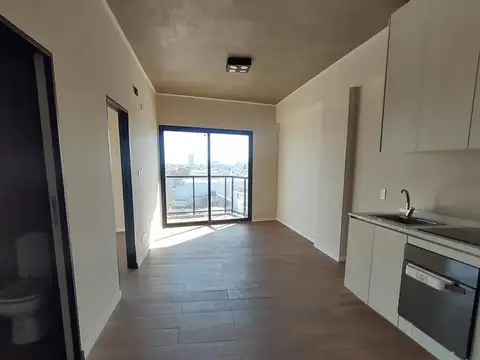 Departamento en Alquiler en Floresta, $ 600.000