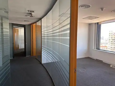 Oficina en Alquiler en Retiro, USD 7.000