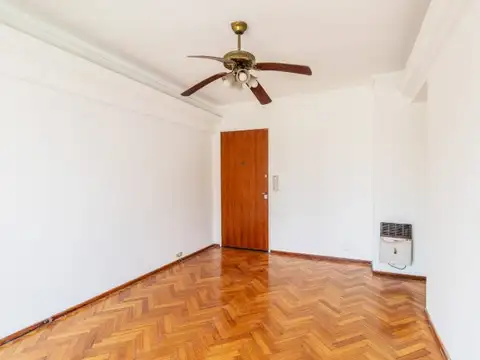 Departamento en Venta en Balvanera, USD 95.000