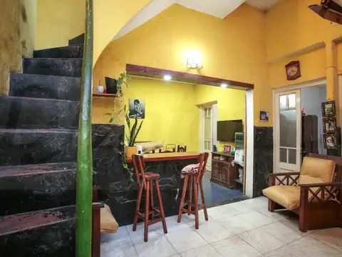 Depto Tipo Casa en Venta en Parque Chacabuco, USD 105.000