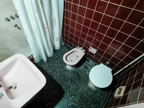 Depto Tipo Casa en Venta 40 años