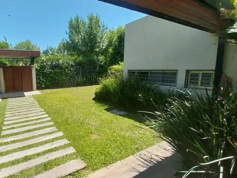 Juan B Justo al 9000