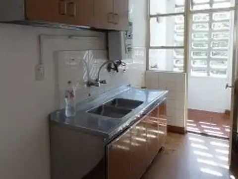 Departamento en Alquiler en Barrio Rucci, $ 380.000