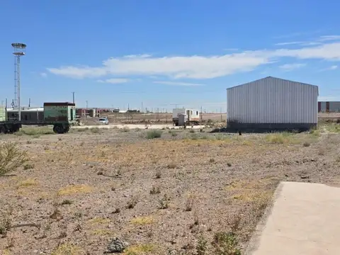 Galpon en Alquiler 100  mts Frente