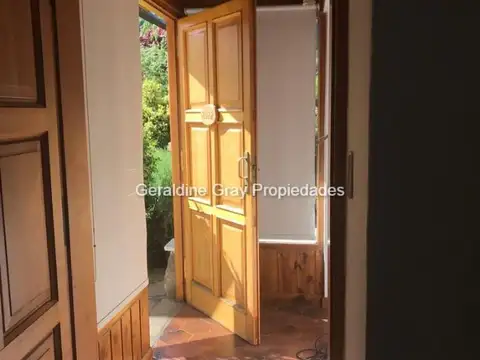 Propiedad a 1 cuadra del lago Lacar  en San Martin de los Andes