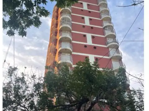 DEPARTAMENTO 3 DORMITORIOS - CENTRO, RESISTENCIA