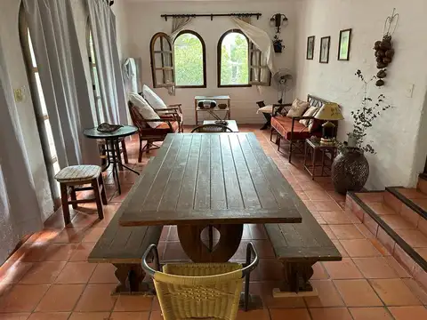 Casa en La Barra - a metros del mar