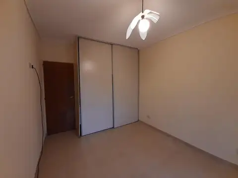 Departamento 2 amb c/balcón al frente - Morón