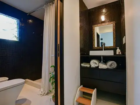 Casa 3 ambientes con 2 baños