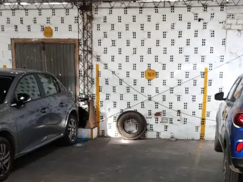 Cochera en Venta para coche mediano