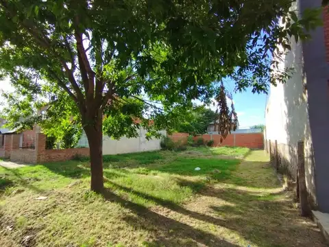 Terreno en Venta, FOS 33