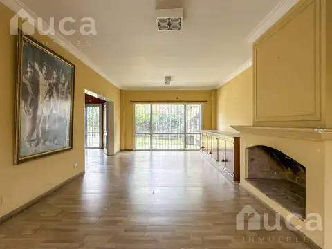 Casa 11 ambientes con 6 baños