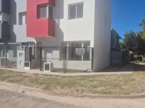 DUPLEX EN VENTA - FERNANDEZ ORO