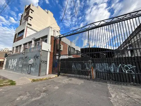 Local en Venta en San Miguel, USD 3.000.000