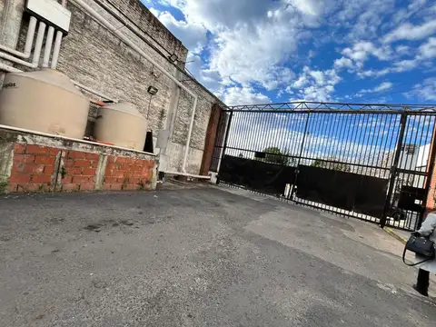 Local - Venta - Argentina, San Miguel - Tribulato 556