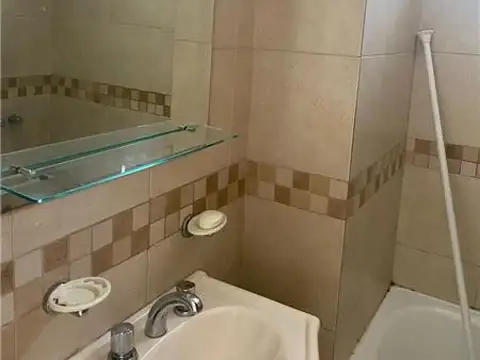 Departamento en Alquiler en Lomas De Zamora, $ 500.000