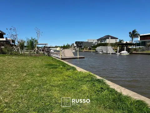 Terreno en Venta de 903,0 m2