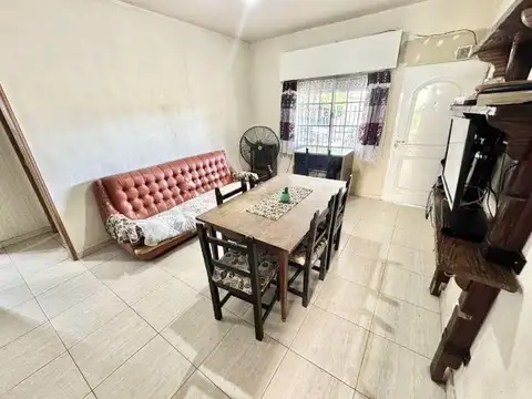 Venta de PH  4 ambientes. Castelar Sur