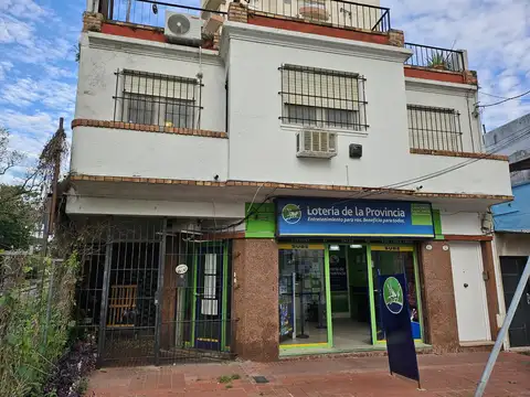 Venta - Departamento tipo PH 2 Amb. en Beccar, a reciclar, sin expensas