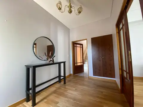 Casa en Venta en Pilar del Este - Santa Guadalupe, USD 330.000